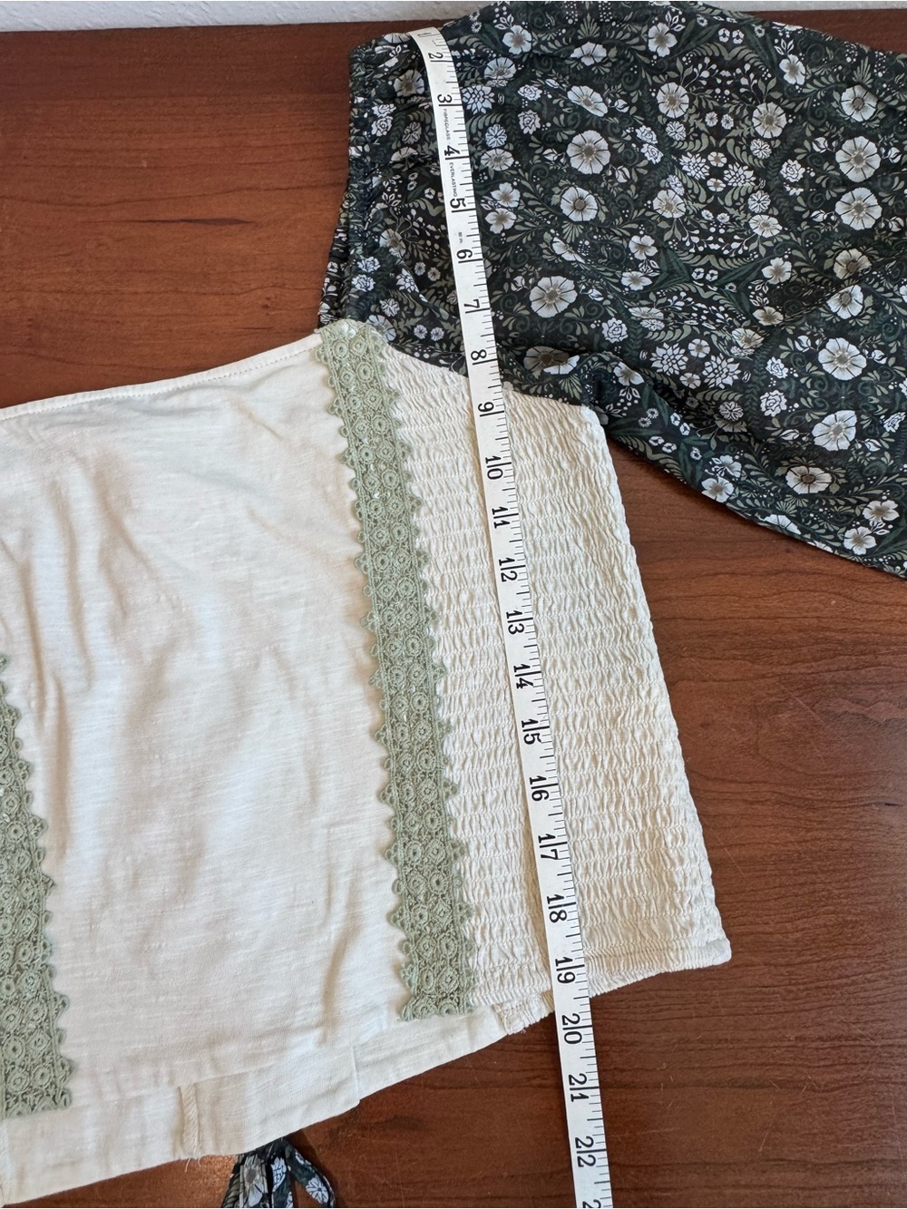 Anthropologie x Forever That Girl Smoked  FloralBalloon-Sleeve Lace Top | Size L - Picture 11 of 16